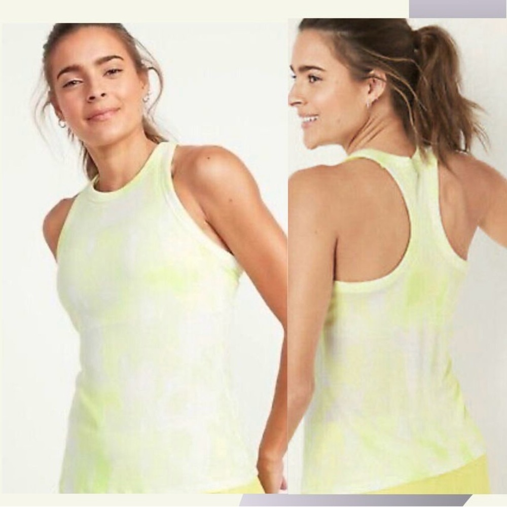 Old navy racerback tee women size XXL. New wo tag